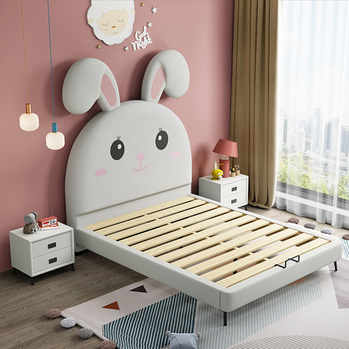 Cute and adorable solid wood children bed